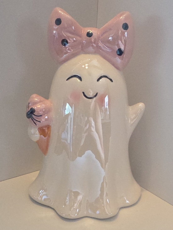 Other - Viral Ceramic Halloween Ghost With Big Pink Bow & Ice Cream Cone 8.5"×6" NWOT